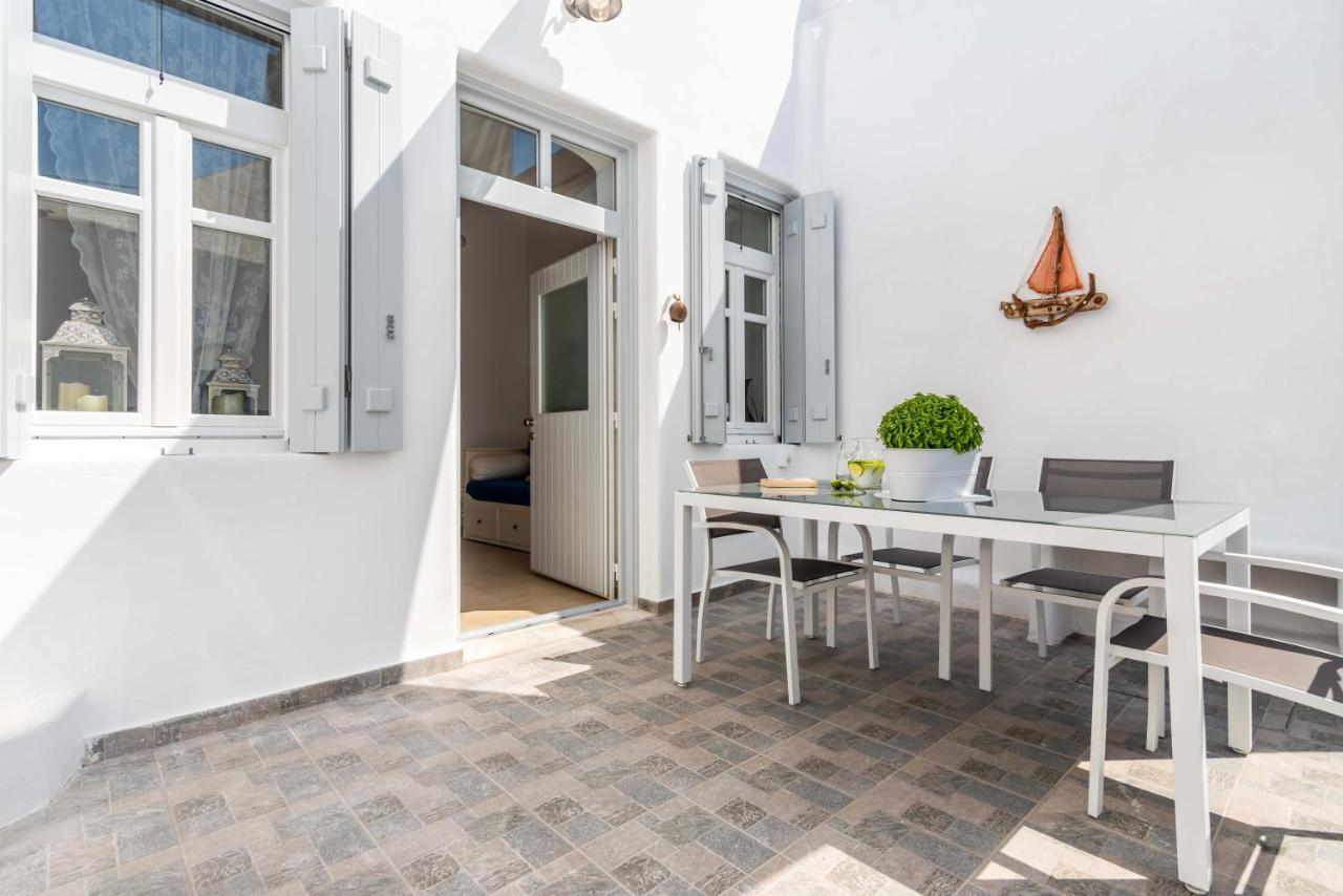 Casa Nostalgia Villa Adámasz Kültér fotó