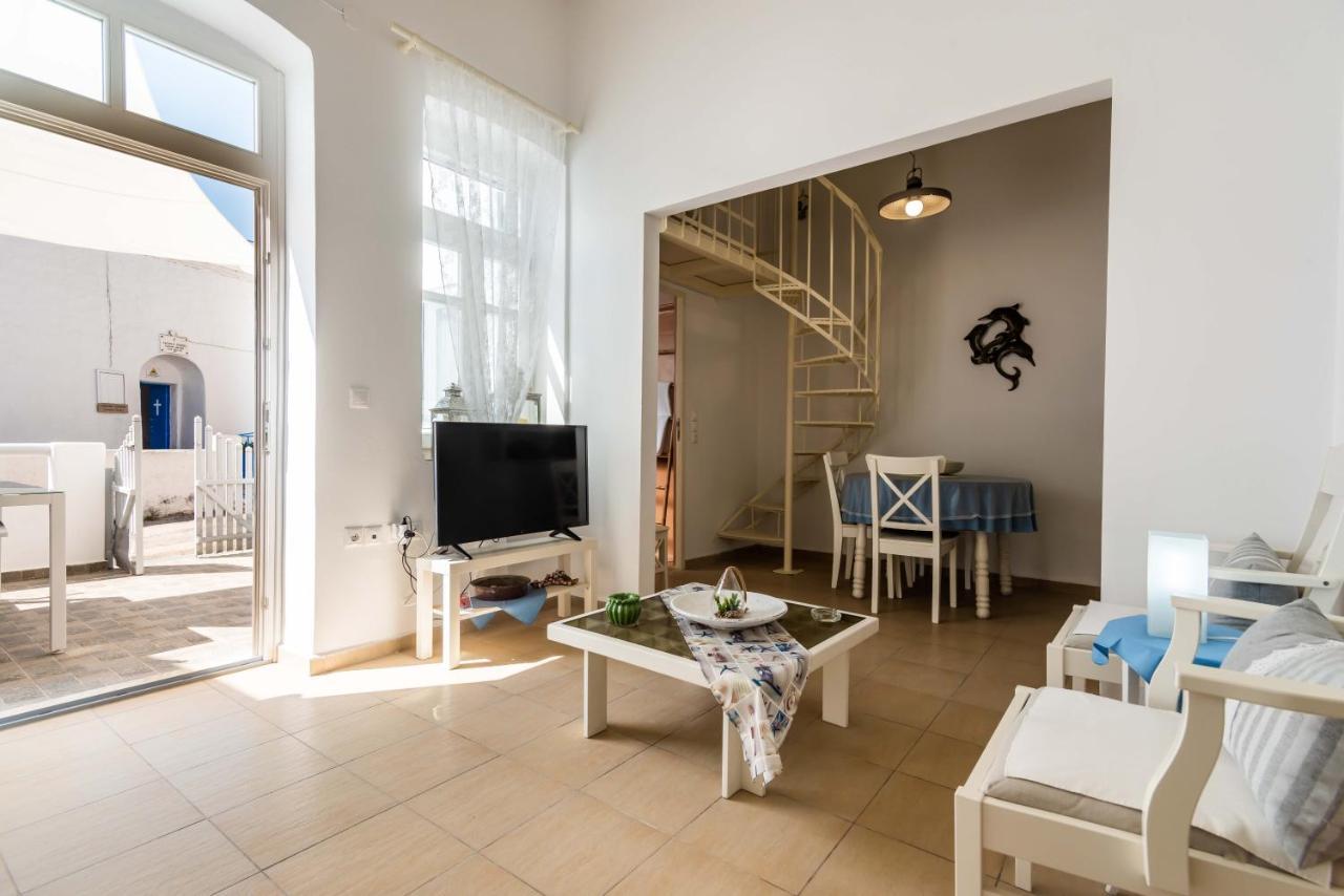 Casa Nostalgia Villa Adámasz Kültér fotó