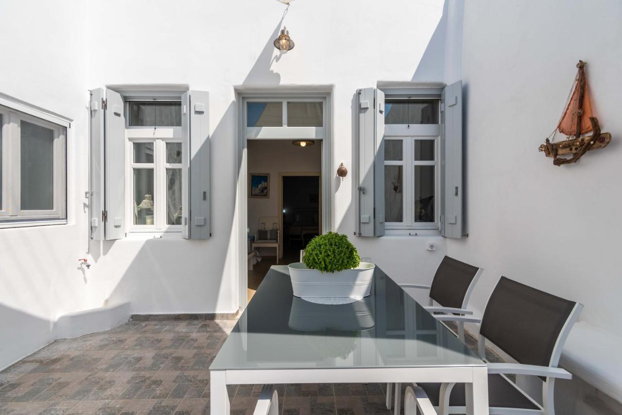 Casa Nostalgia Villa Adámasz Kültér fotó